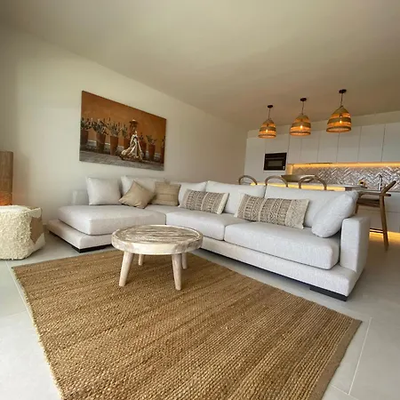 Apartment Miraflores & Country Club